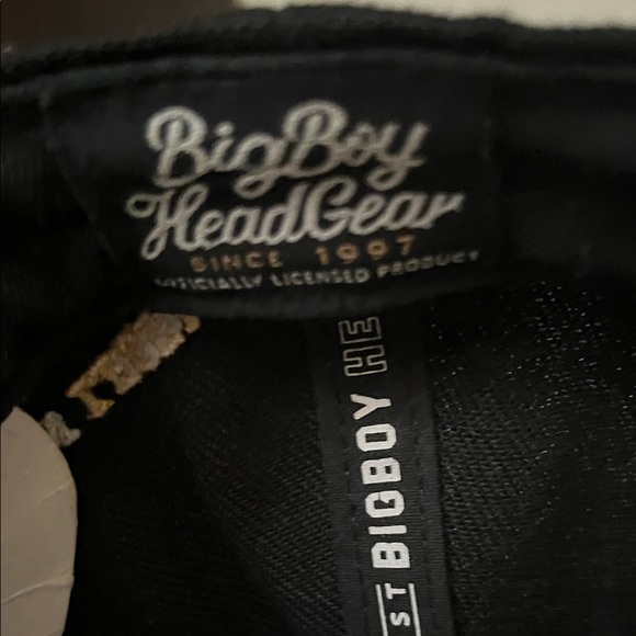 Black Hat with Gold and Blue Embroidery - Picture 6 of 7